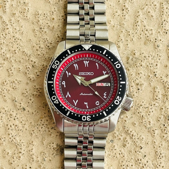 COPY - Seiko 7S26 moods Arabic red dail - Picture 2 of 5